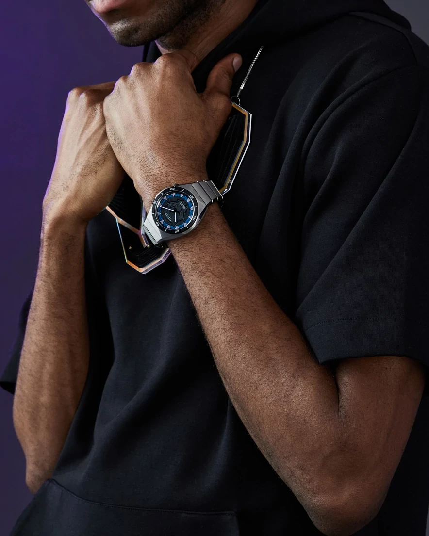 Black Panther Black Dial Super Titanium Bracelet AW1668-50W | CITIZEN